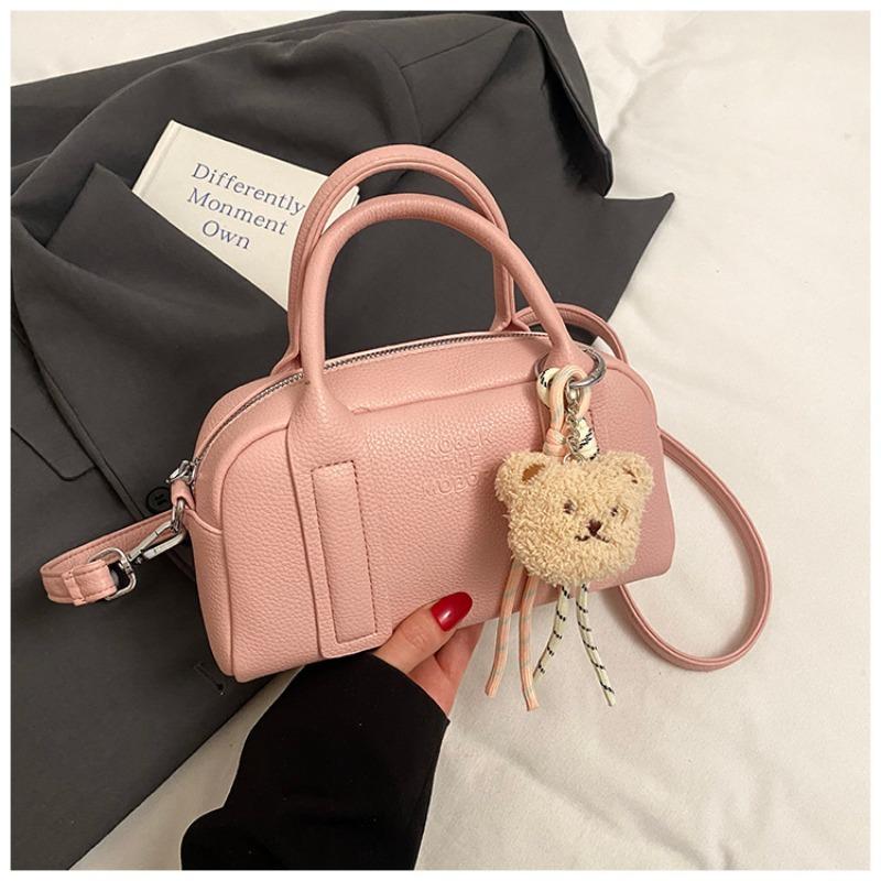 Hand Carrying Bowling Bag Women's Winter New Retro Casual Fashion Single Shoulder Texture Crossbody Pillow Bag
