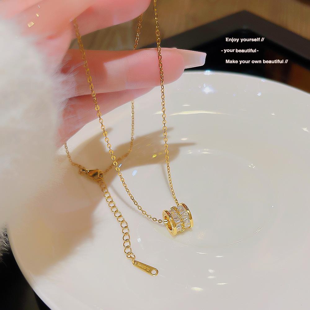 2025 Luxury Titanium-Clad Women's Summer Necklace - Non-Fading, High-End Design