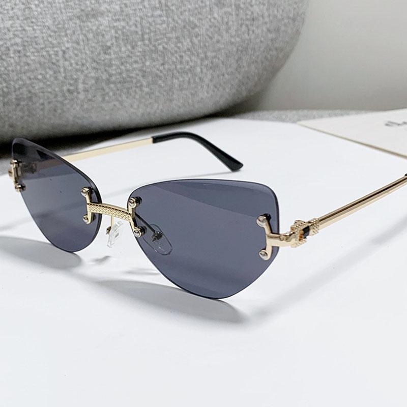 Punk Vintage Cat Eye Rimless Sunglasses UV400 Luxury Designer Unisex Hip Hop Shades with Metal Rivets