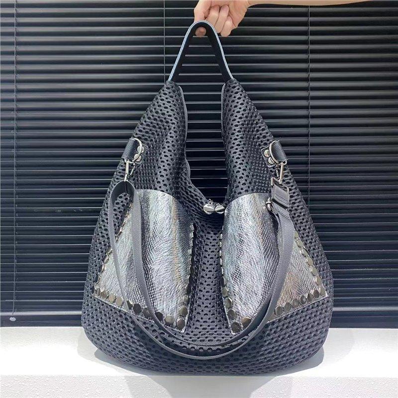 Mesh Rivet Tote Bag Large Capacity Commuter Trend Shoulder Handbag