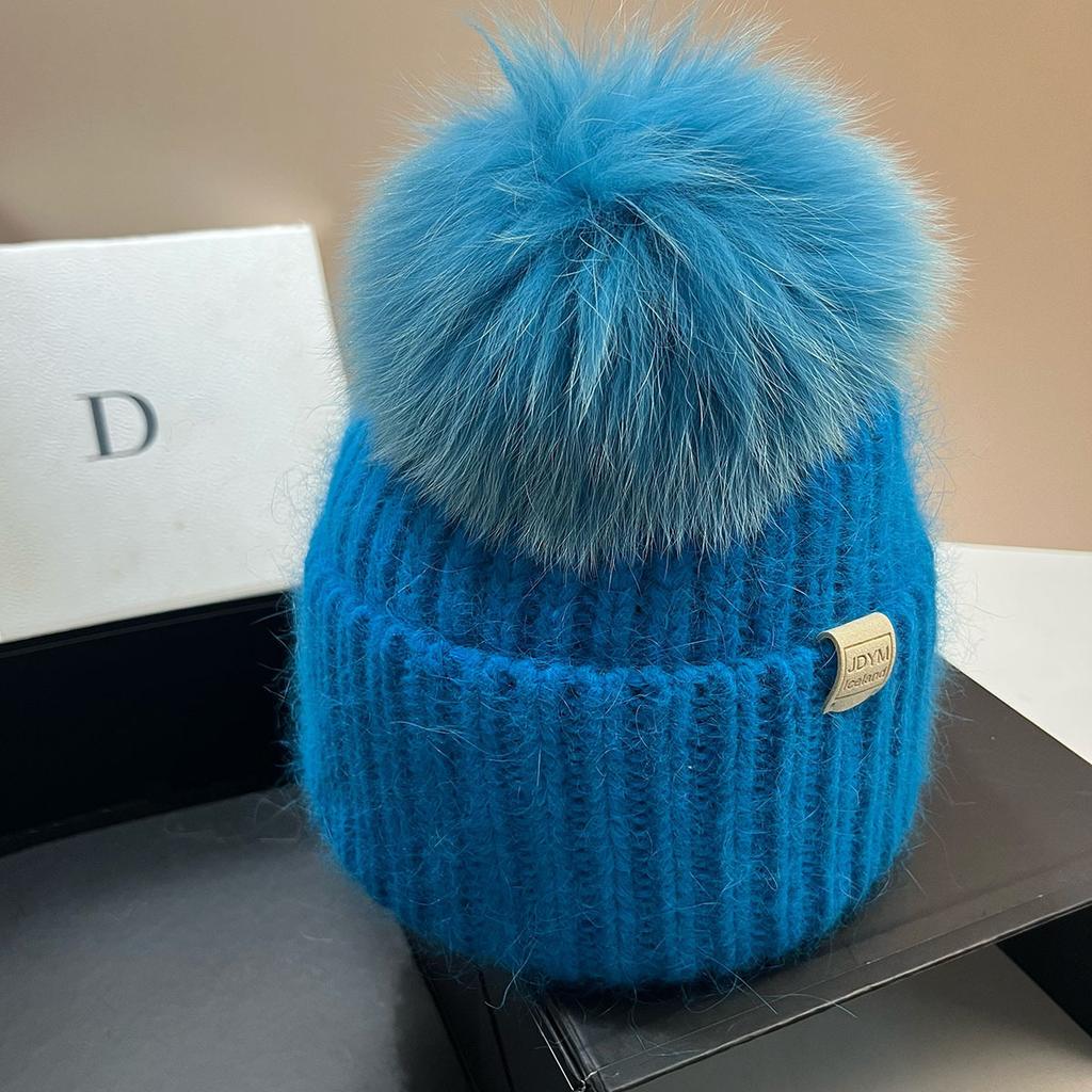 Flowers and Junior Star Rabbit Hair Knitted Hat Icelandic Fox Hairball Ear Protector Winter Thickened Warm Wool Hat