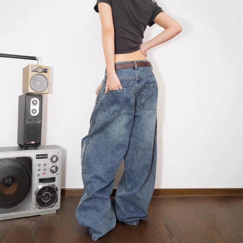 Women's High-Waisted Blue Wide-Leg Jeans - Slimming, Hip-Covering, and Height-Enhancing, Spring/Summer 2025 Collection