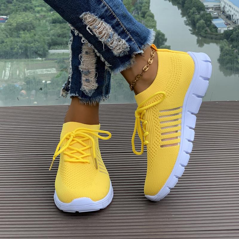 Fashion Cool Breathable Hollow Out Mesh Sneakers Women 2025 Summer Round Toe Lace Up Running Shoes Soft Sole Non Clip Sports Sneakers