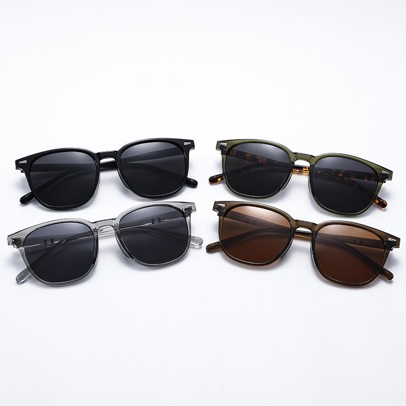 Korean Style Ultra-Light Square Frame Sunglasses, High Quality, Slimming Casual Street Style, UV400 Protection