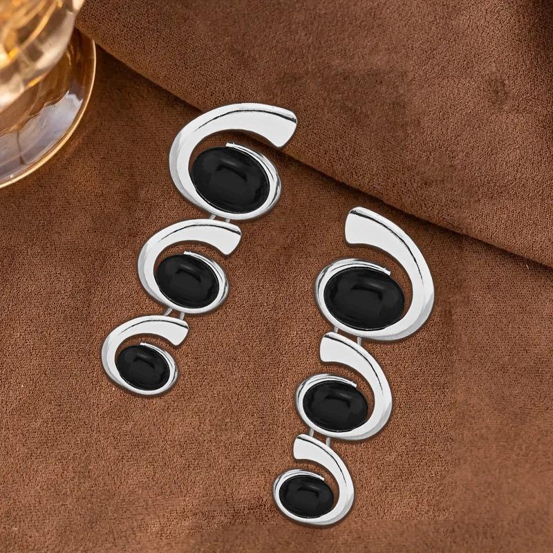 Best-selling for Elegant Women's Inlaid Oval Stud Earrings, Fashionable Personality with Earrings for Daily Wear
