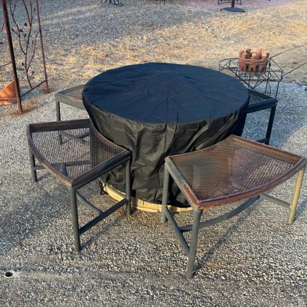 Cover with Handle, Weatherproof Outdoor Oxford Cloth Fire for Patio, Garden And Outdoors.
