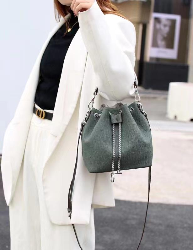 

Повседневная сумка-ведро из коровьей кожи, женская сумка из натуральной кожи, новый стиль 20*11*20