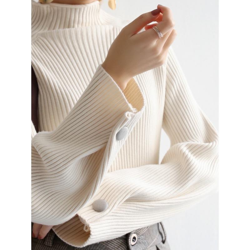 Autumn and winter Korean version of the new simple bottoming shirt semi-turtleneck sweater women's loose and versatile long-sleeved knitted sweater