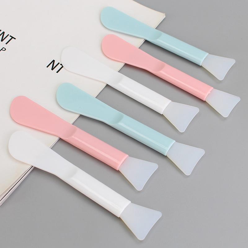 Double-Ended Silicone Mask Brush Mixing Stick Mask Scraper Soft-Tipped Spa Tool Makeup Brush