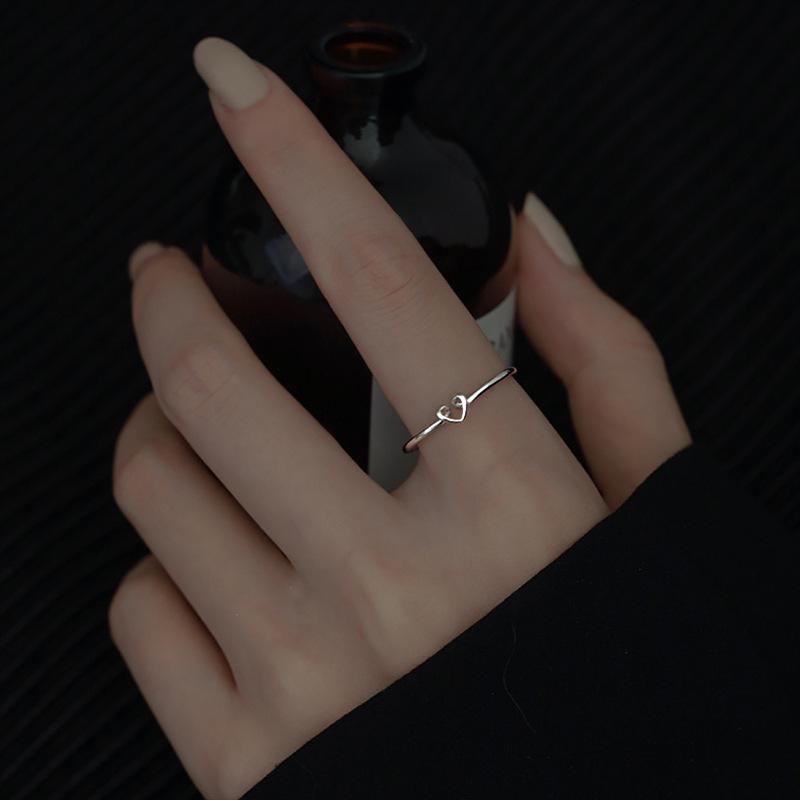 Bague Ouverte en Or Exquis: Style Japonais & Coréen, Alliance Fine Incrustée de Diamants, Empilable & Élégant Bijou de Doigt