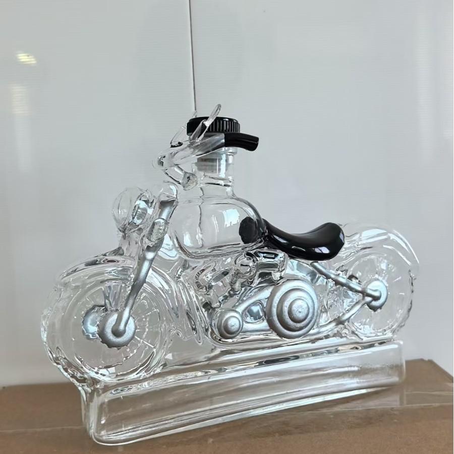 Transparent High Borosilicate Glass Motorcycle Wine Soaking Bottle, Craft White Wine Bottle, Whiskey Bottle