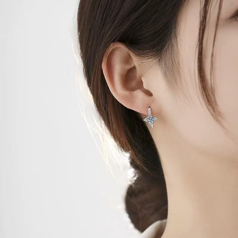 Eight-Pointed Star Moissanite Stud Earrings In S925 Sterling Silver - Women’s Mori Style Ear Jewelry