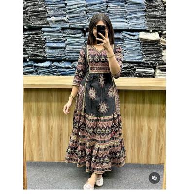 Indisches Bollywood Bedrucktes Baumwoll Anarkali Kurta Hosen Dupatta Set Damen Designer Oberteil Tunika Salwar Anzug