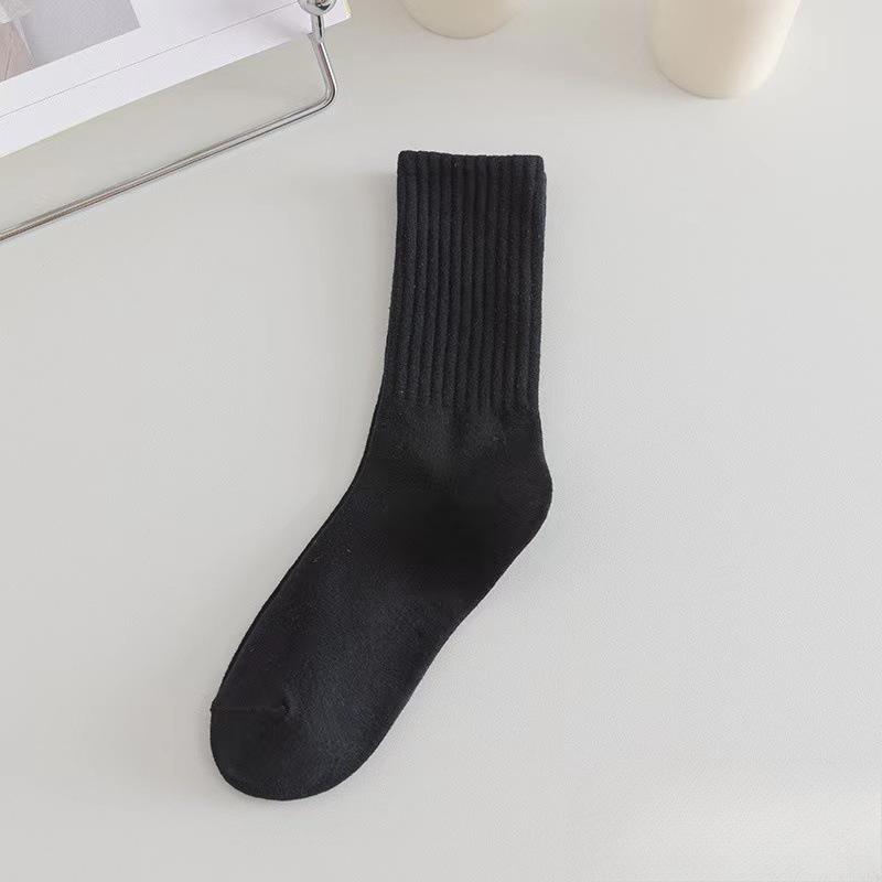 Chaussettes mi-mollet pour femmes, chaussettes éponge d'automne et d'hiver, couleur unie à rayures verticales, style collège, style sportif décontracté, chaussettes longues étudiantes