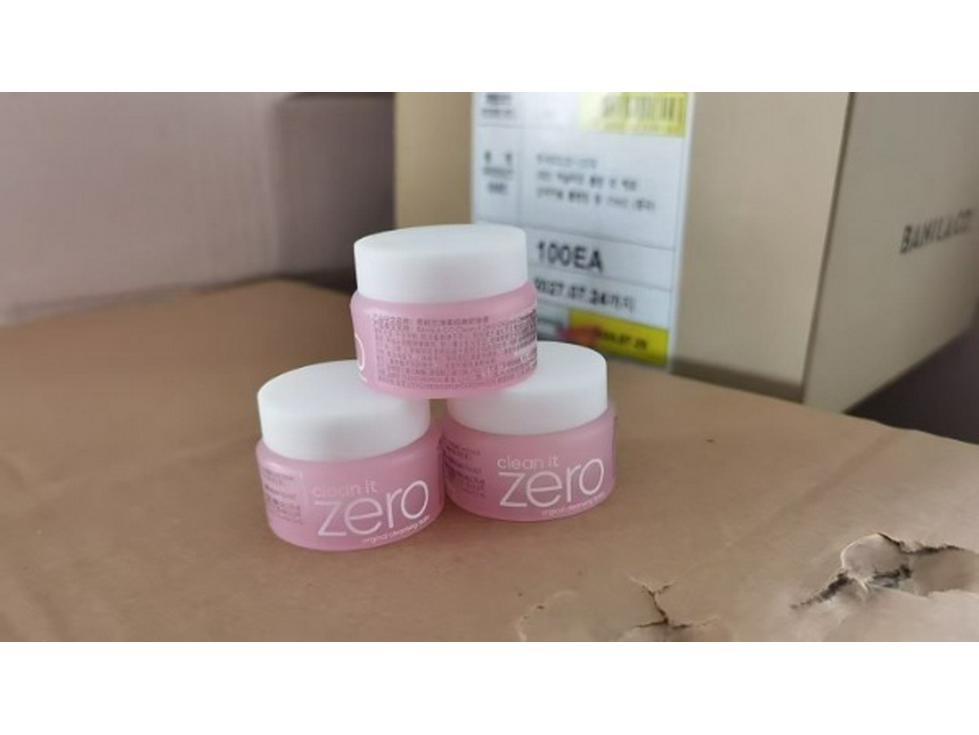 Banila Co Clean It Zero Cleansing Balm Set: 7ml & 25ml Travel Size for Deep Cleanse