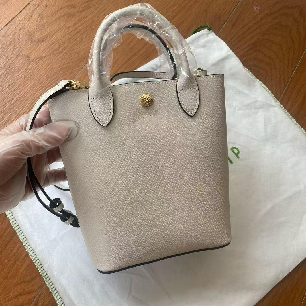 

Миниатюрная сумка-тоут и сумка на плечо Epure из воловьей кожи 2024