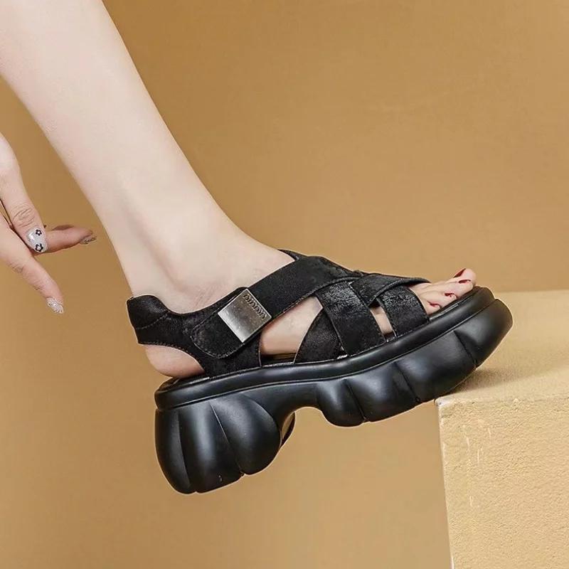 Fashion Roman Sandals Women‘s 2024 Summer New Ultra-light Thick Sole Woven Fashion Hollow Increase Comfortable Casual Pig Shoes Women's