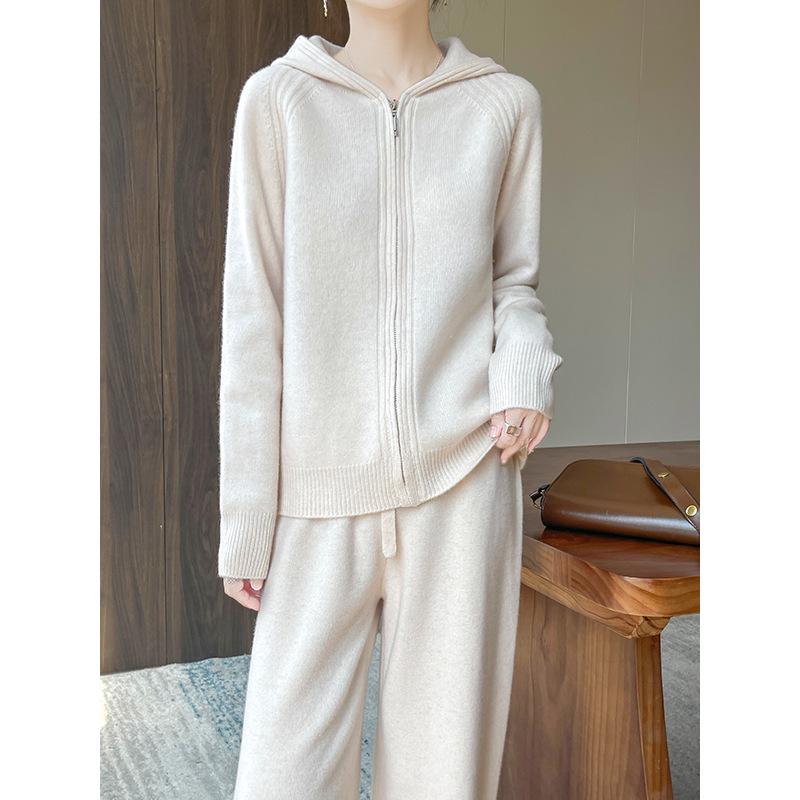 Luxury Women's Hooded Wool Set: Autumn/Winter Two-Piece with Zipper Cardigan & Wide-Leg Pants