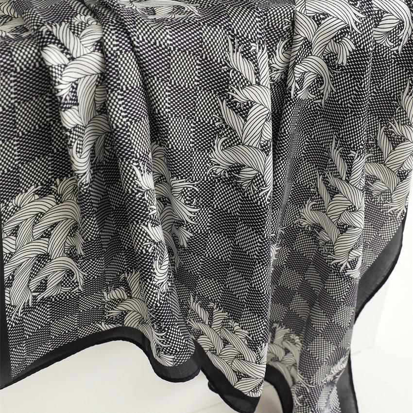 Silk scarf, scarf, European and American style color block, professional scarf, sunscreen shawl simulation silk 71cm splicing versatile square scarf s
