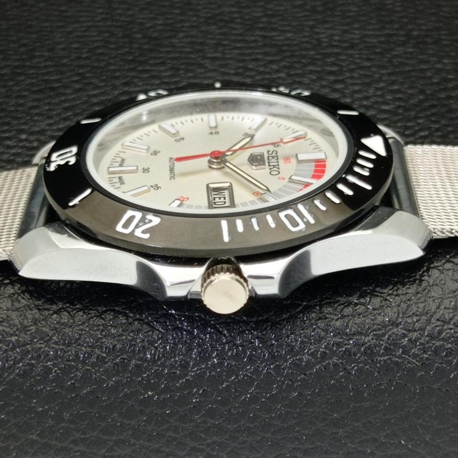 Ceas de mana SEIKO 5 AUTOMAT JAPONIA 6309A RECONDITIONAT ALB A426506-2