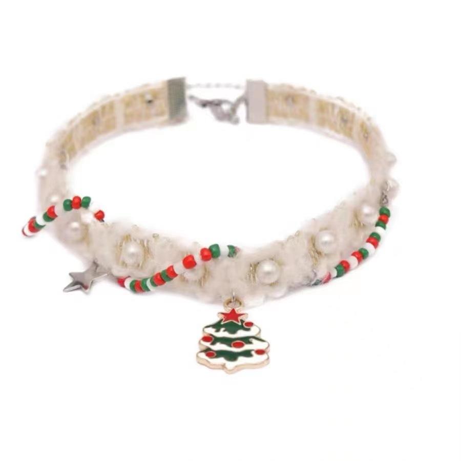 

Christmas tree pendant plush choker necklace women s light luxury niche collarbone sweater chain autumn and winter matching decorative accessories