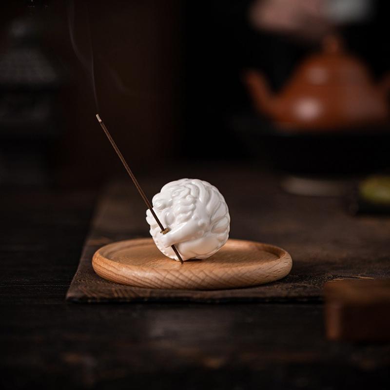 Creative Ceramic Incense Burner Incense InsertionSeatLine Incense Burner Tea Table Tea Pet Ornament Sandalwood Incense Smoker