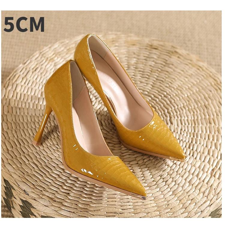Fashion Women's High-heeled New with Stone Patterned Patent Leather Heels Women Pointed Toes Solid Color Widened Versized Womens Shoes