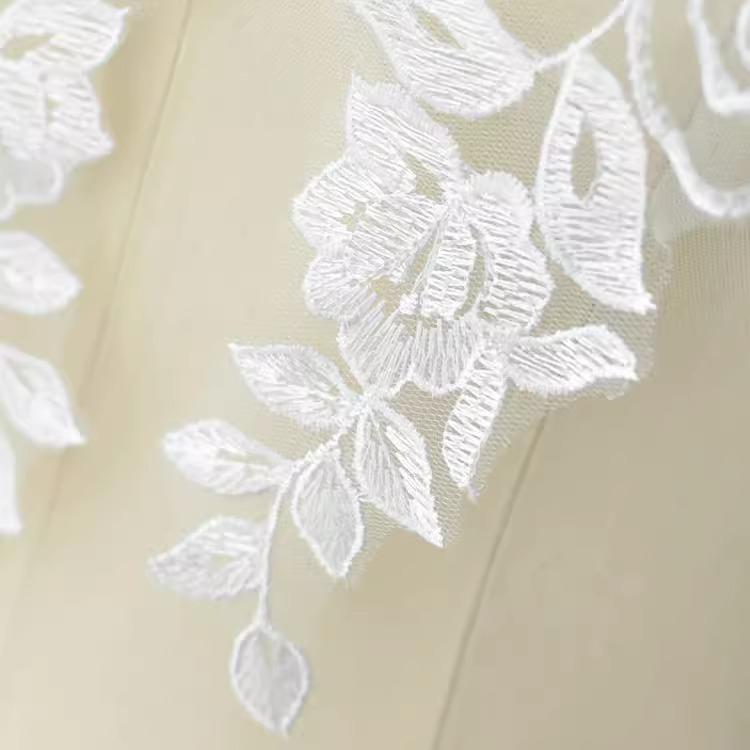 Flat Embroidery Embroidery Lace Flower Flower Sticker Wedding Dress Veil Children'S Clothing Dress Handmade Diy Material Performance Dress White