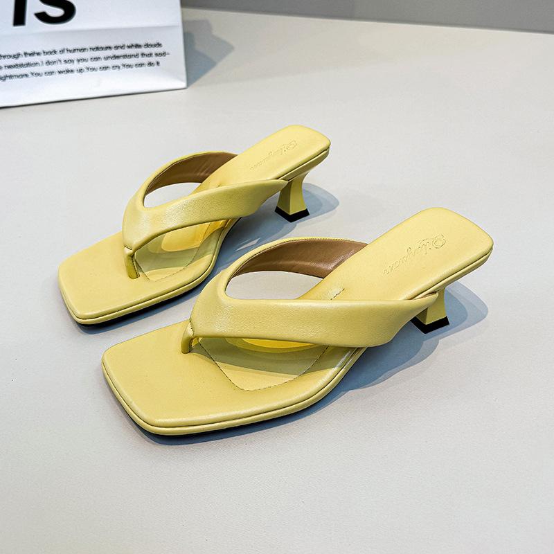 

Французские шлепанцы с квадратной головкой, женская мода этого года, летние тапочки для девочек на мягкой подошве и высоком каблуке 40 жёлтый
