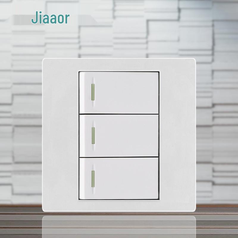 86 Typ Amerikanischer Standard Schalter- und Steckdosenpanel mit Doppel-USB & Typ-C, 3-Loch-Stecker für Japan & Taiwan, Unterputzmontage