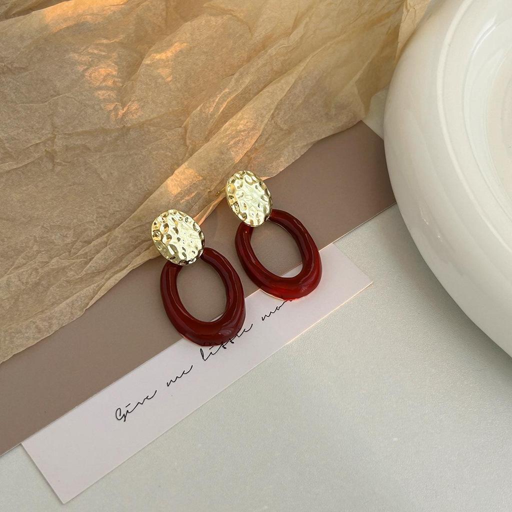 Silver Needle Wine Red Hong Kong Style Geometric Earrings: Elegant High-Class Women's Ear Jewelry