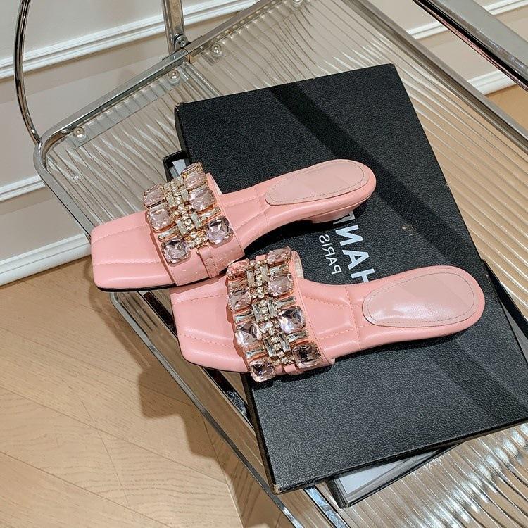 

Summer with skirt sandals women s 2025 new French beautiful rhinestone word with flat slippers women s summer wear 40 розовый