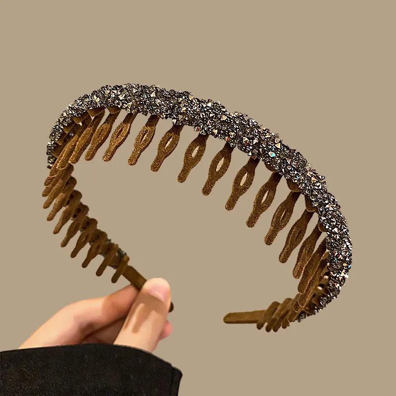 

Simple Flocking Hair Band Women Autumn Winter Velvet Headband Toothed Anti Slip Hairpins Headwear Hairpin Hair Accessories кофейный