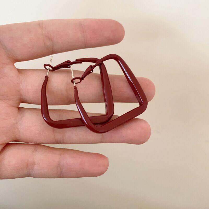 Bold Metal Circle Stud Earrings for Women – Statement Ear Cuff Hoop Jewelry