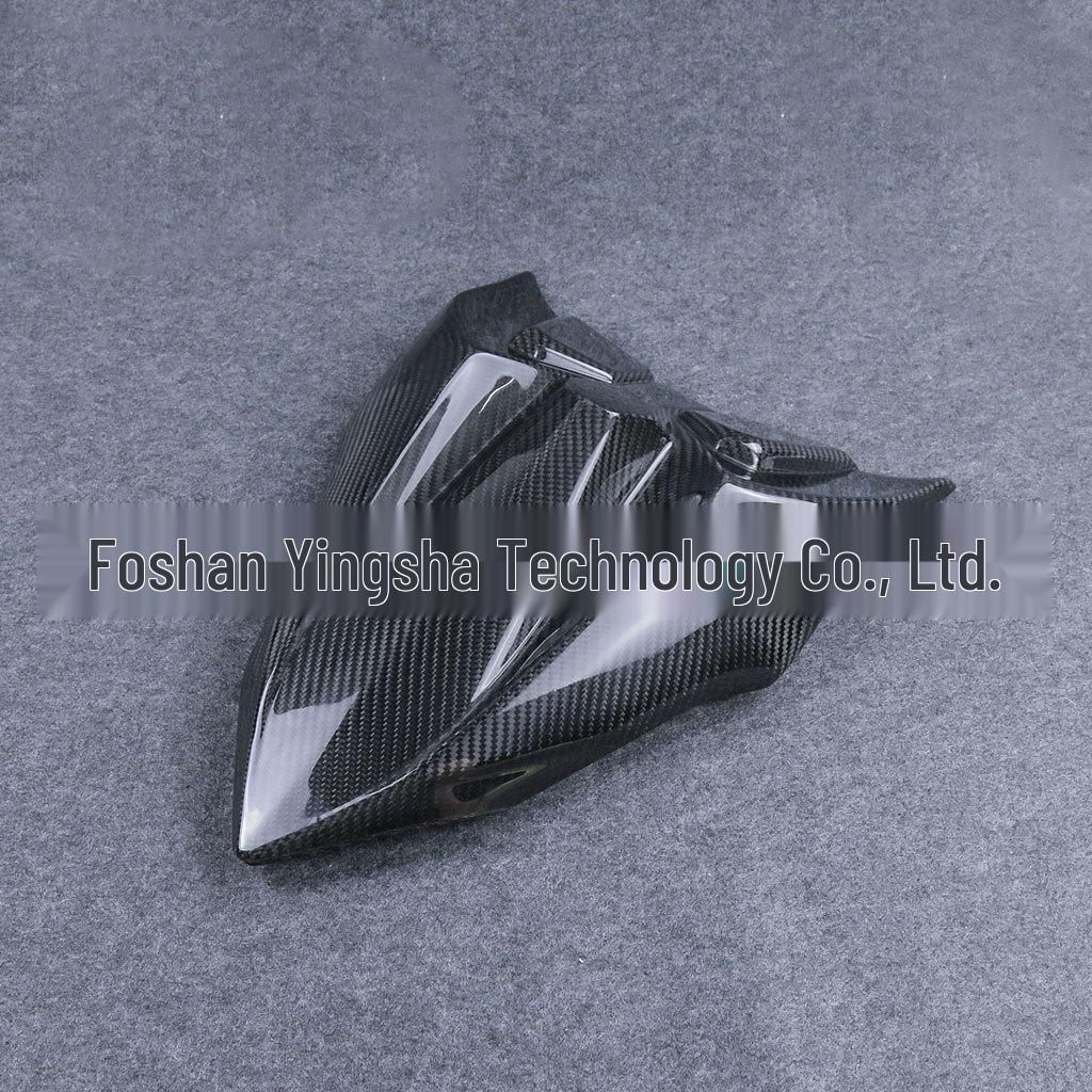 Kawasaki Ninja 650 2014+ Carbon Fiber Rear Seat Hump