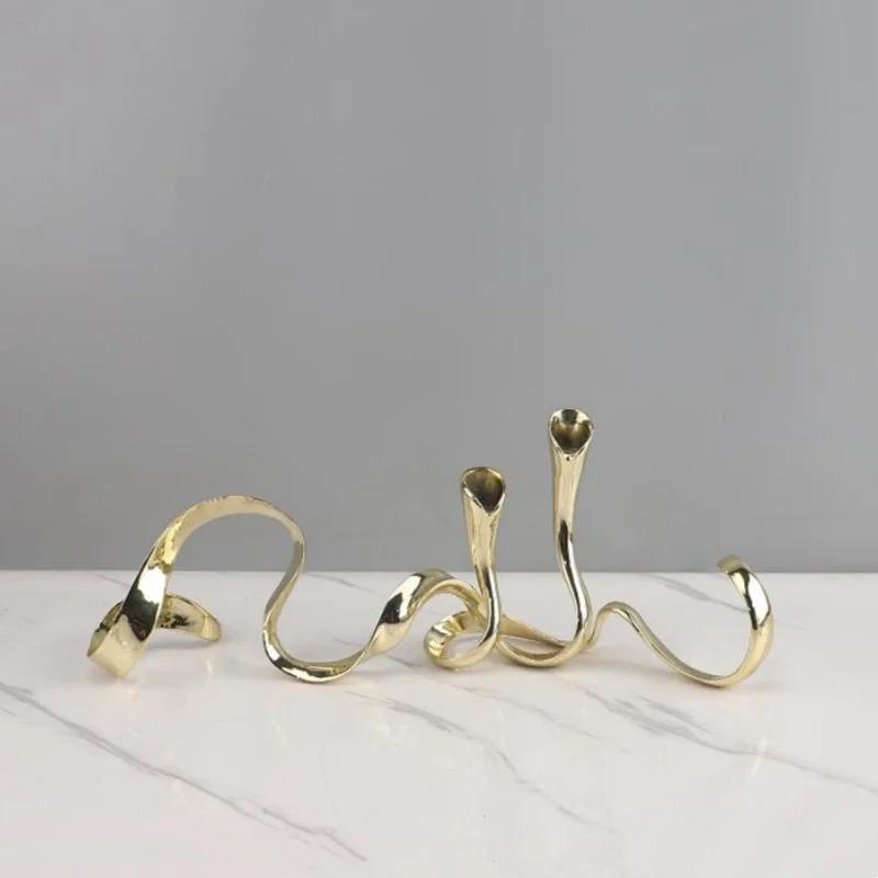 Metal Candlestick Geometric Streamer Wavy Ribbon Golden Snake Candelabrum Table Ornament Candle Holders Centerpieces