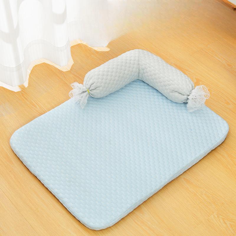 

Новый коврик для собак, милый стильный летний охлаждающий коврик, прохладный и удобный, съемный и моющийся, коврик для сна для собак, гнездо для кошек S 45 * 35