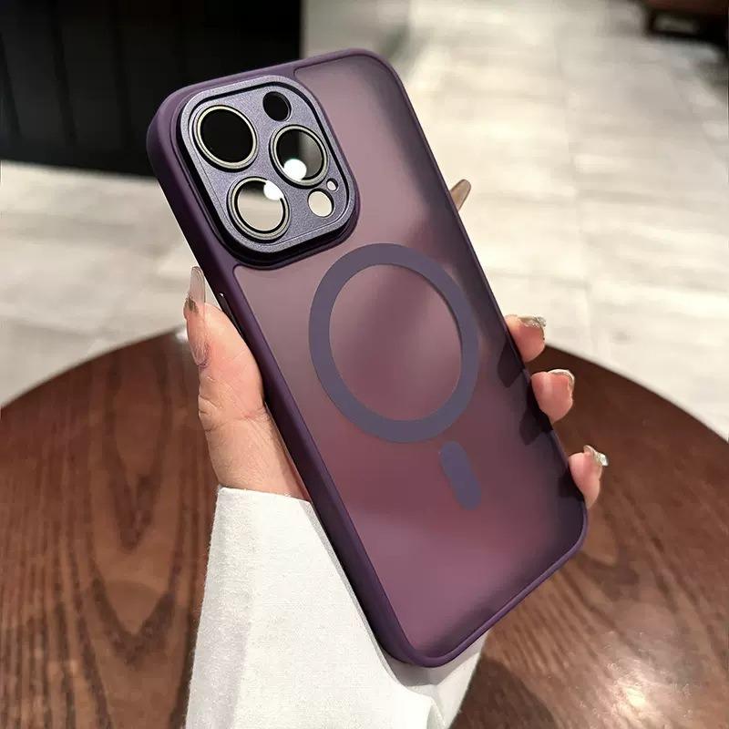 Matte Translucent Magnetic Case for For Iphone 17 1 14 13 12 11 16 Pro Max Case for  Wireless Charge Camera Protection Case
