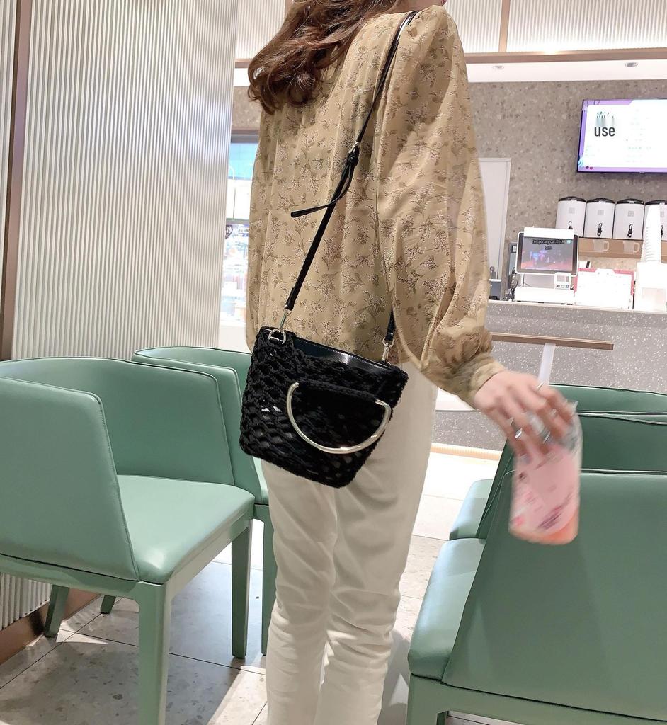 Spring/Autumn 2025 Korean Floral Chiffon Bubble Sleeve Blouse - Women's Long Sleeve Elegant Top