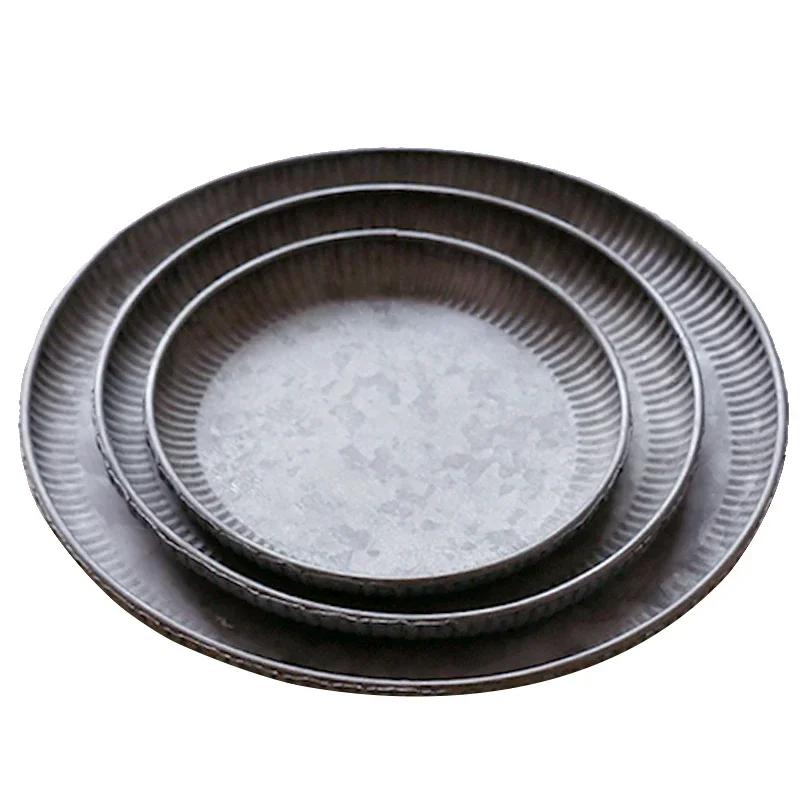 Metal Iron Art Serving Plate Home Furnishing Decorate Storage Tray Make Old Retro Style Delicious Food Dessert Photography Props