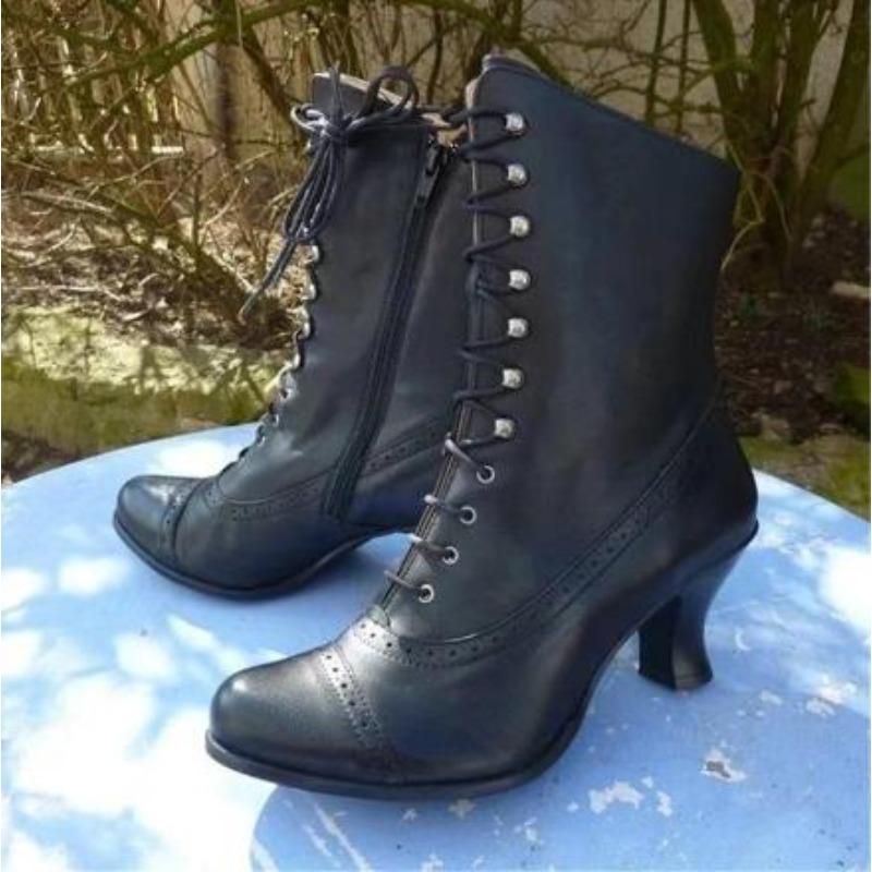 

Новый стиль Зимние женские туфли на высоком каблуке на шнуровке Мотоциклетные ботинки Женская мода Остроносые на толстой подошве Короткие ботинки Большой размер 43 39 чёрный