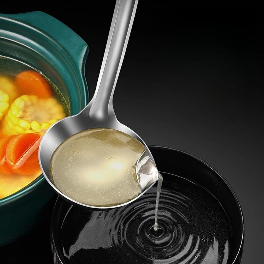 Stainless Steel Soup Fat Oil Separator Ladles Skimmer Spoon Soup Colander for Kitchen