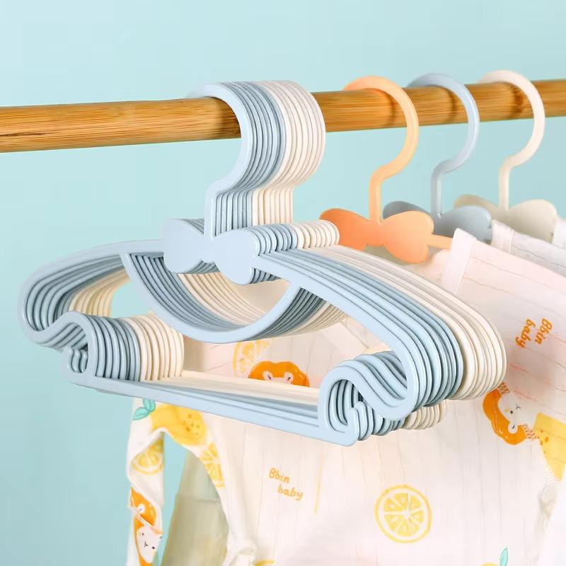 5-50pcs Baby Hangers Plastic Kids Clothes Storage Hanger Portable Cute Non-Slip Hangers Wardrobe Towel Clothing Storage Tools