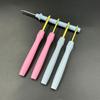 Bunte Kunststoffgriffe Verstellbare Punch-Nadel Russische Punch-Sticknadel Haushaltskunsthandwerk Wollstickwerkzeug Stift