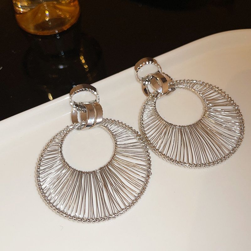 Cool Style Metal Niche Design Unique Female Earrings