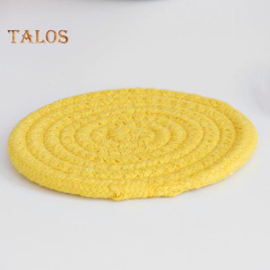 Stolní podložka opakovaně použitelná bavlněná podložka proti opaření Praktická ručně tkaná izolační podložka Jídelní dekorační podložka pod bar