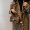 New Women Bags Vintage Alligator Pattern Small Square Bags All-matched Flap Purses and Handbags Fashion Shoulder Messenger Bags
