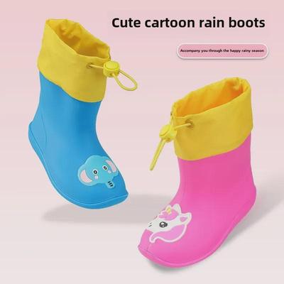 Wodoodporne buty dziecięce do połowy łydki z kreskówkowym wzorem z PVC, antypoślizgowe, z aksamitną podszewką
