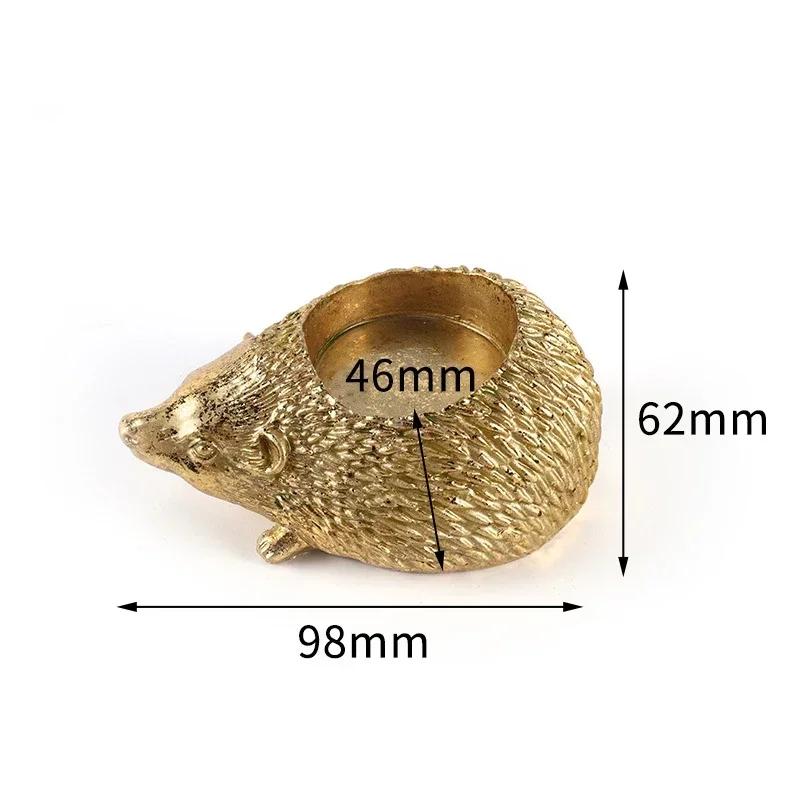 Resin Hedgehog Candle Holder Animal Statue Candlestick Decor Ornament for Home Office Wedding Party Desktop Decoration Art Craft