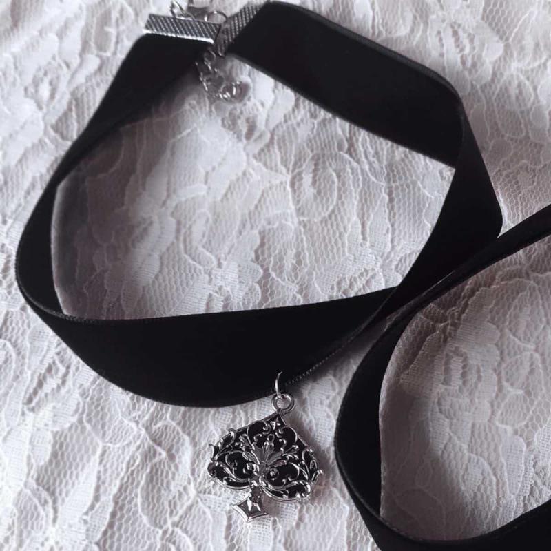 Gothic Black Velvet Choker with Heart and Spade Baroque Pattern